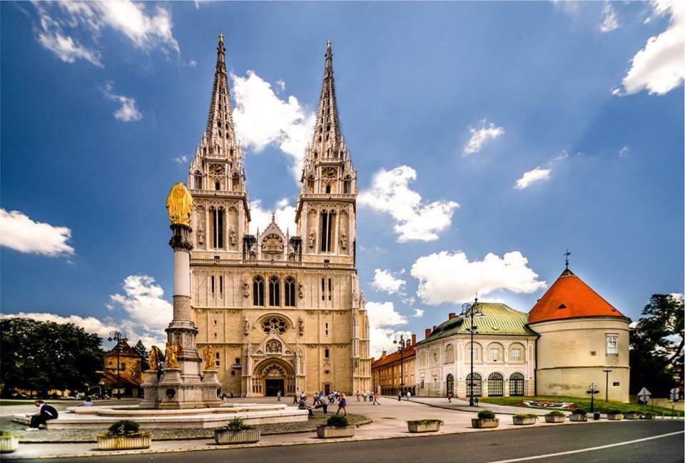 Apartman Maksimir Lux Zagreb-145m2 Bagian luar foto